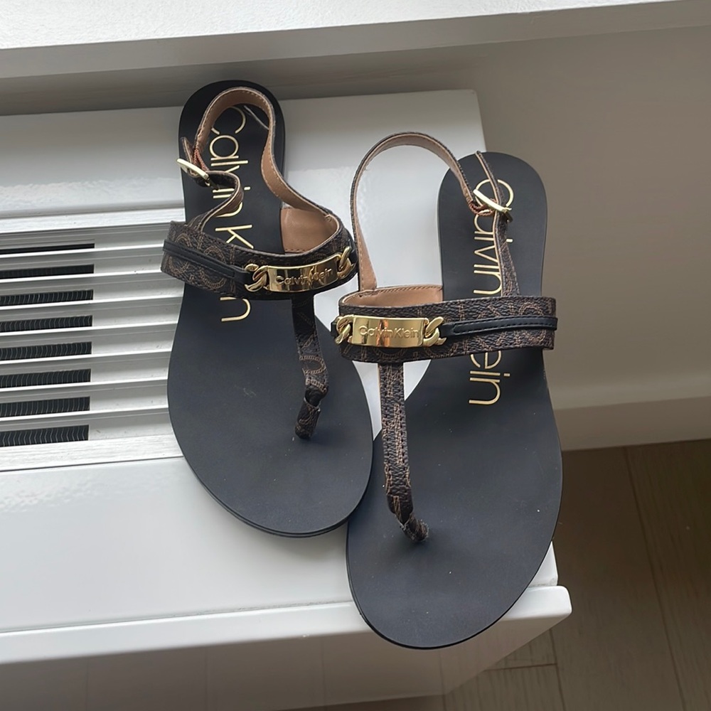 Calvin Klein - monogram sandals - only worn once! Size 7
